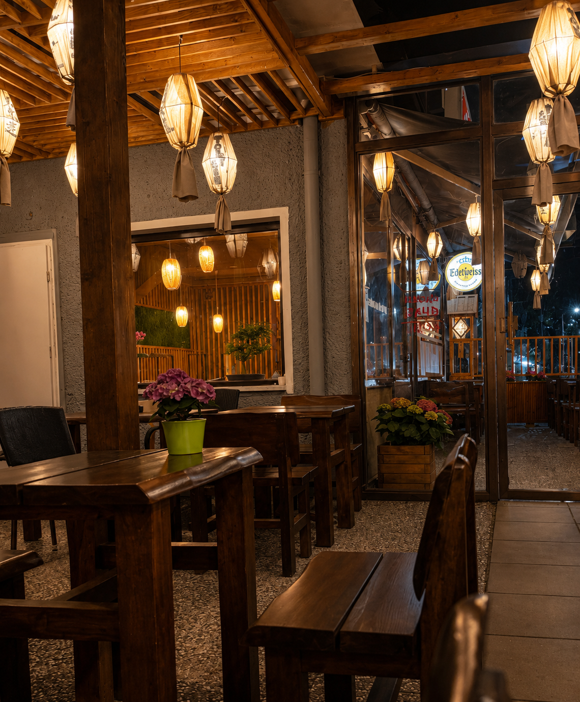 Gemütliche Atmosphäre im TokySen Restaurant